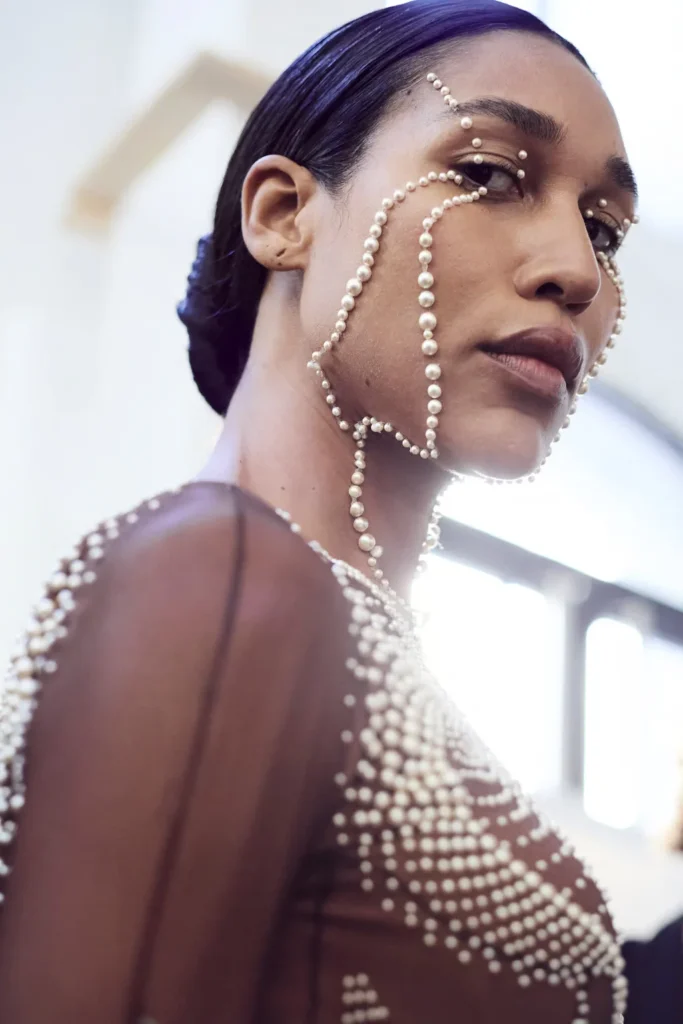 Iris van Herpen autumnwinter 2024 haute couture Hybrid Show. Photo Handout